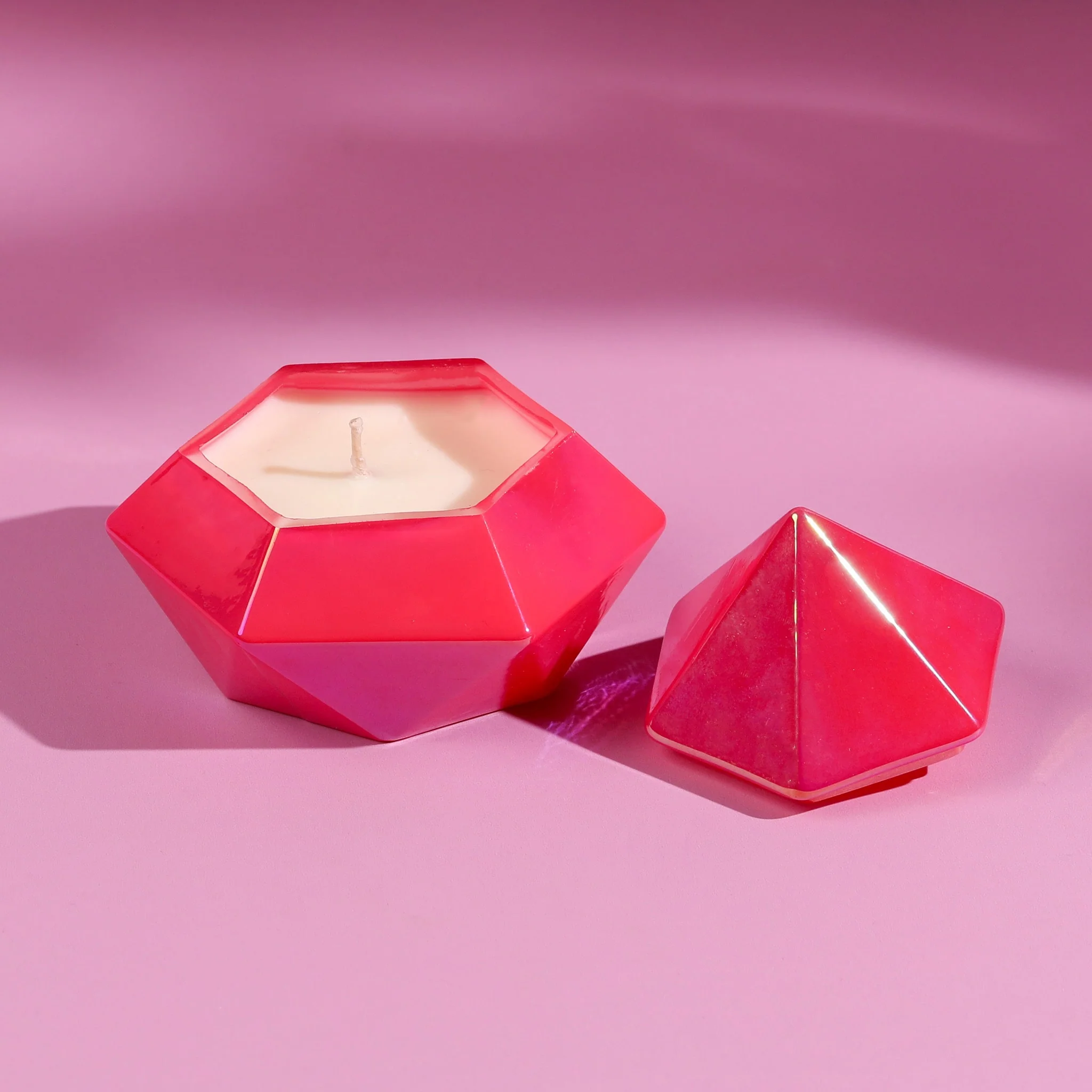 The Ruby Diamond Candle - Image 3